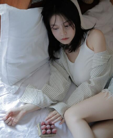 上海宝贝女性主义特征(探寻上海宝贝的女性主义气息)